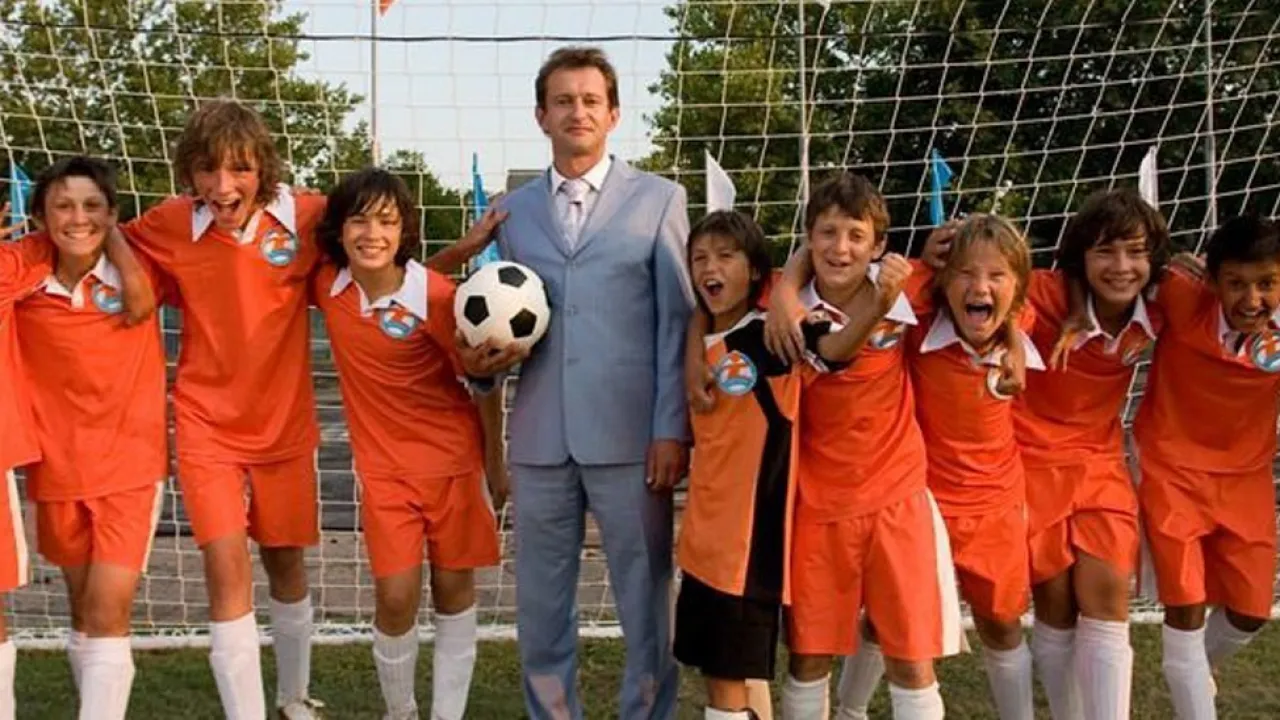 Смотреть все Футбольные сериалы