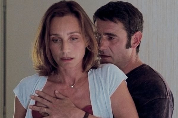 Смотреть все Сериалы про измену жены