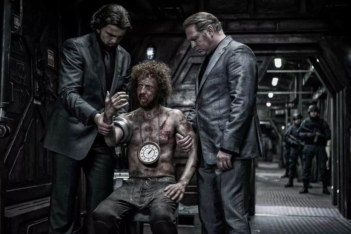 Смотреть все Сериалы жанра антиутопия